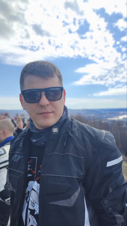 Да пофиг кто что думает